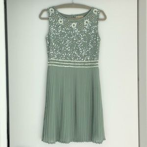Last chance! Beautiful beaded dress in mint
